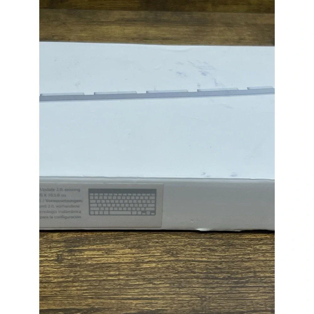 Apple A1314 Wireless Keyboard - MC184LL/B New